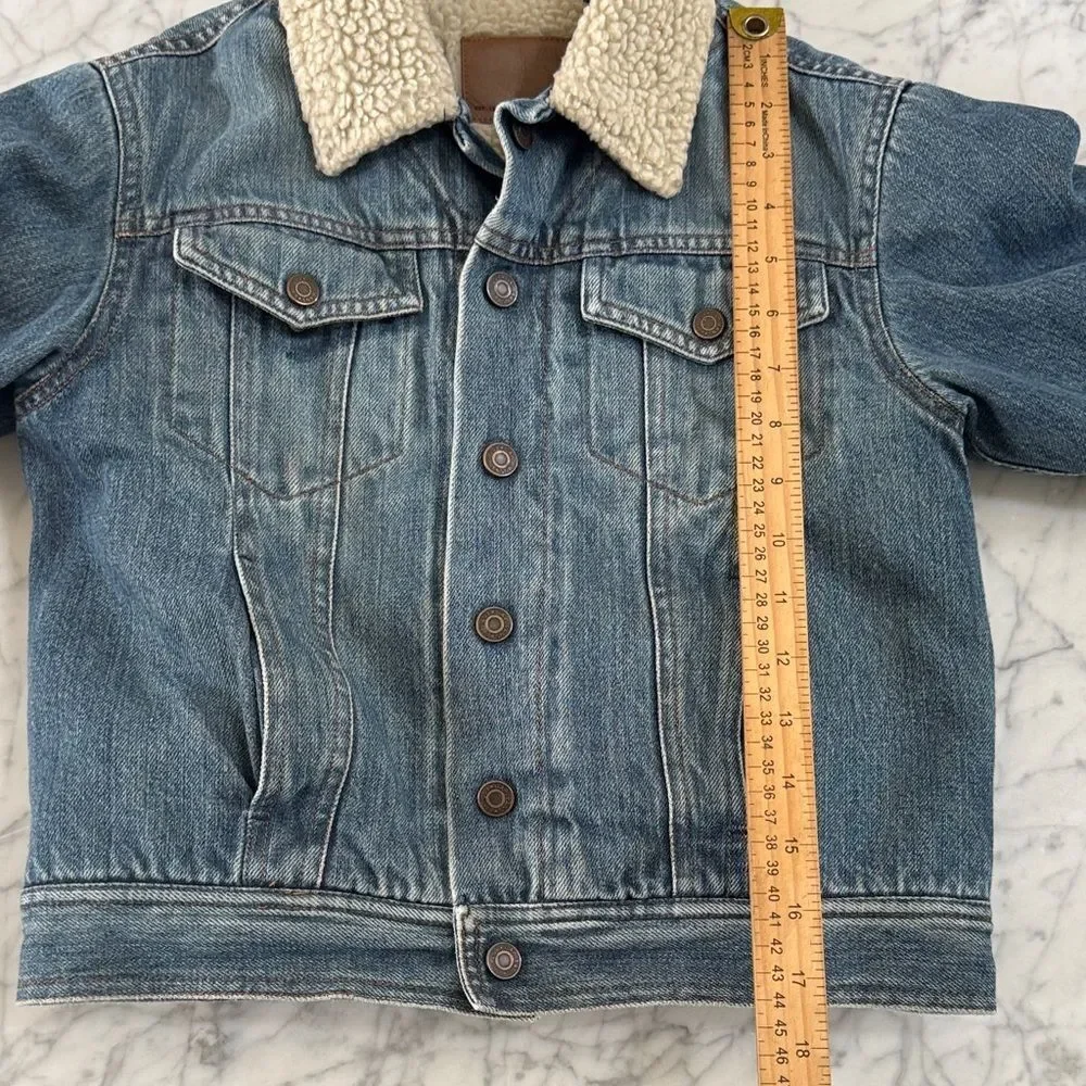 GAP kids sherpa